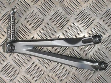 HANGER & FOOTREST, REAR, RIGHT