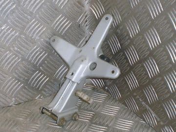 HEADLIGHT MOUNTING BRACKET