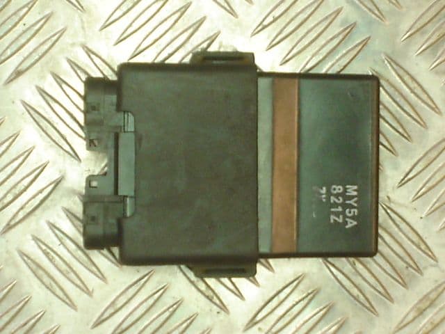 HONDA CB500 CDI UNIT.