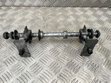 HONDA CB600F HORNET REAR WHEEL AXLE, ADJUSTERS