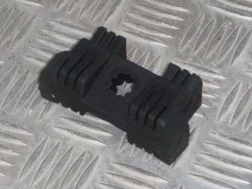 HONDA CBR600FW FUEL TANK RUBBER