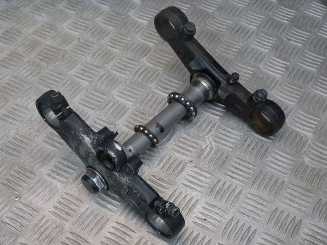 HONDA CBR600FW YOKES