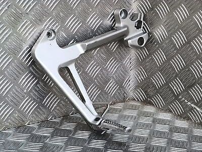 HONDA VFR 800 REAR FOOTREST