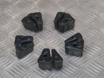 HONDA VTR FIRESTORM CUSH DRIVE RUBBERS