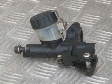 HONDA VTR1000 FIRESTORM CLUTCH MASTER CYLINDER