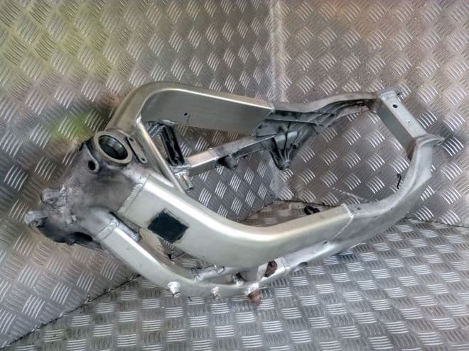 HONDA VTR1000 FIRESTORM FRAME