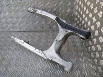HONDA VTR1000 FIRESTORM SWING ARM