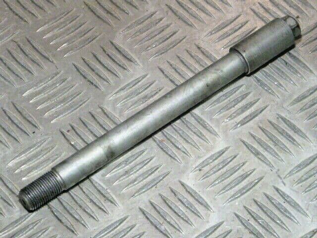 HONDA XL650 V FRONT WHEEL SPINDLE