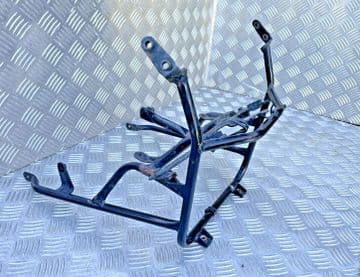 KAWASAKI GPZ500S MAIN FAIRING STAY, CLOCK BRACKET