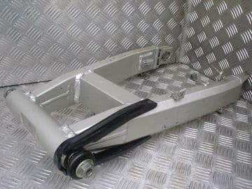 Kawasaki ZX-6R Swinging Arm C/W Spindle