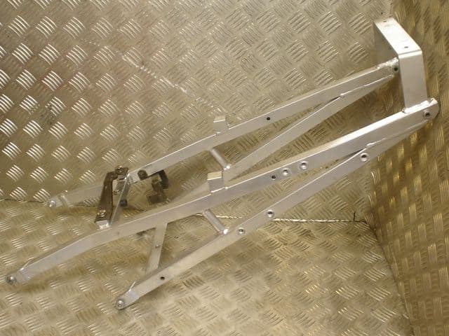 KAWASAKI ZXR400H SUBFRAME