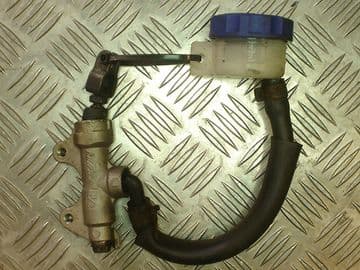 MASTER CYLINDER, REAR C/W POT