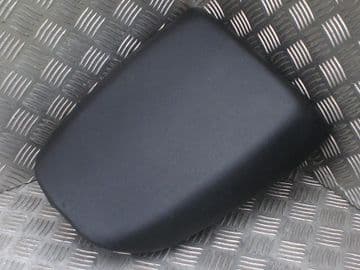 REAR SEAT