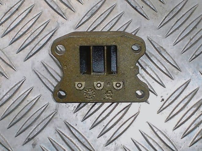 REED BLOCK C/W VALVES