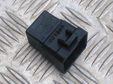 RELAY BOX 0213A3