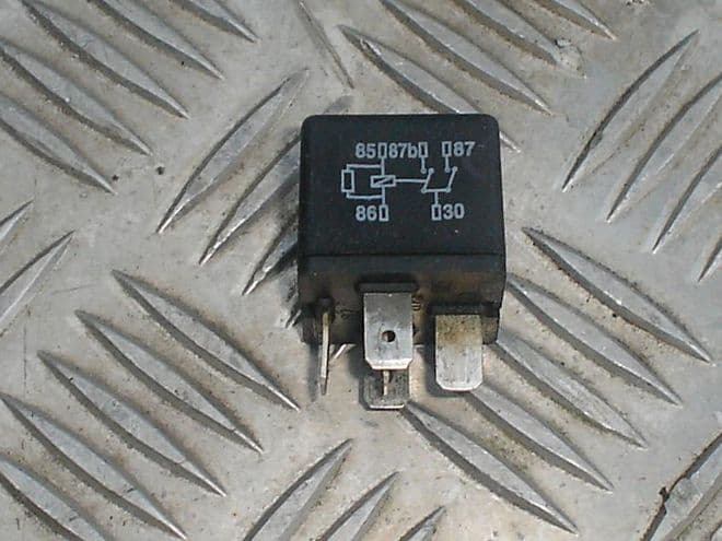 RELAY BOX