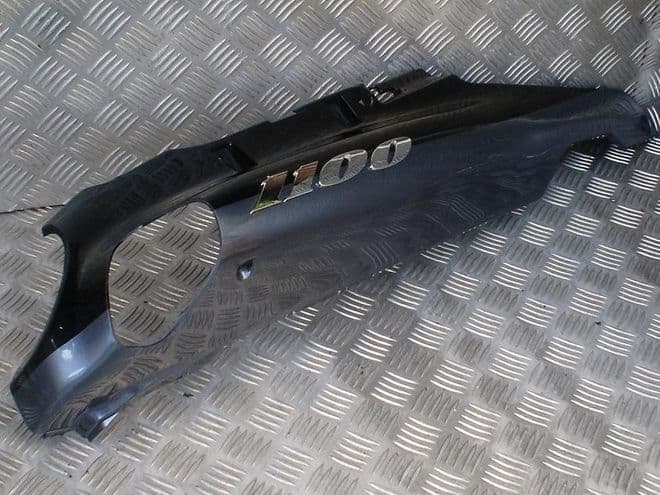 SEAT FAIRING, RIGHT SIDE PANEL