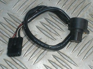 SPEEDO PICK UP SENSOR