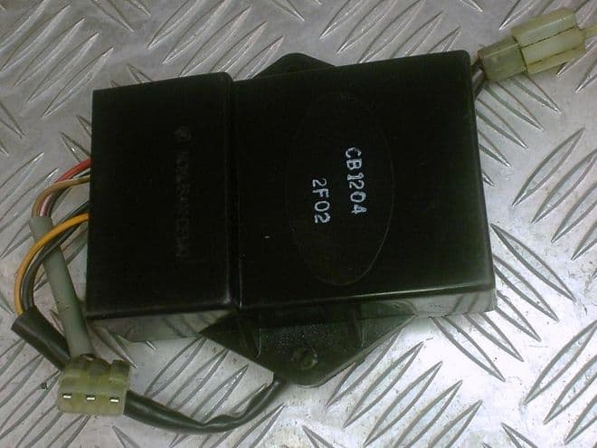 SUZUKI RGV250 CDI IGNITER