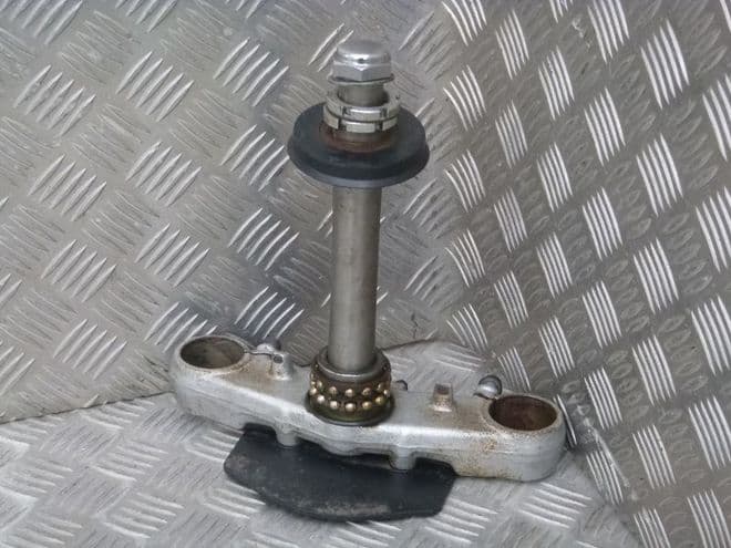 SUZUKI SV650 S K9 BOTTOM YOKE