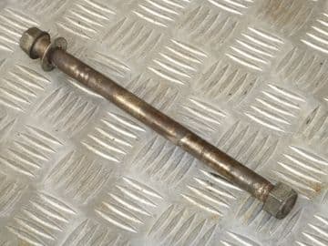 XT125 R FRONT WHEEL SPINDLE