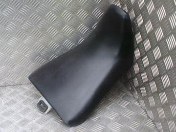 YAMAHA FZR 600 SEAT, FRONT