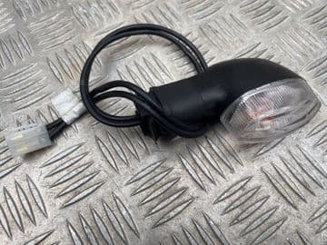 YAMAHA MT09 REAR RIGHT FLASHER INDICATOR 1RC-83340-00