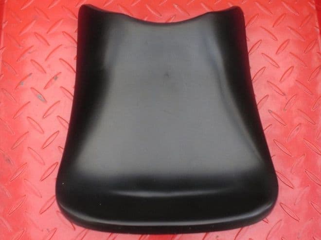 YAMAHA TZR125 R SEAT, FRONT