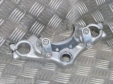 YAMAHA XV125 VIRAGO TOP YOKE, RISERS