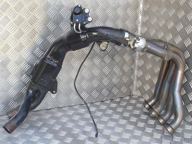 YAMAHA YZF-R1 2007 EXHAUST PIPE, FRONT