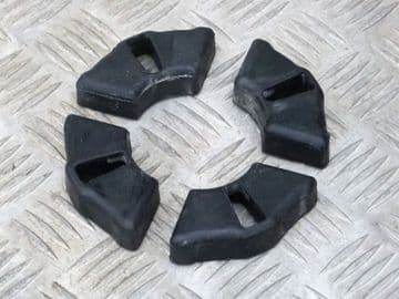YAMAHA YZF-R125 CUSH DRIVE RUBBERS