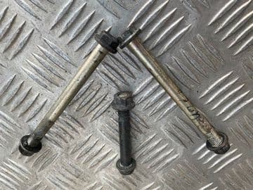 YAMAHA YZF-R125 ENGINE BOLTS