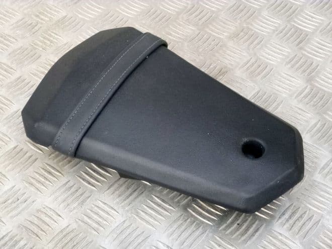 YAMAHA YZF R125 REAR SEAT