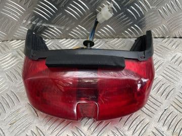 YAMAHA YZF-R6 5EB REAR TAIL LIGHT UNIT