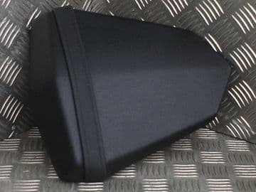 YAMAHA YZF R6 REAR SEAT