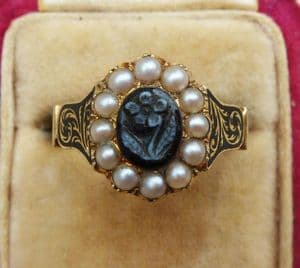 Early Victorian 18ct enamelled sardonyx natural pearls memorial ring