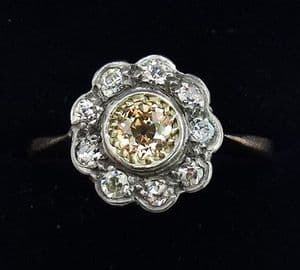 Gorgeous art deco 18ct and 18ct white gold 0.90ct champagne diamond vintage antique daisy ring