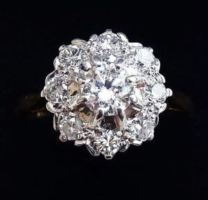 Gorgeous art deco 18ct and 18k white gold 0.74ct diamond cluster vintage antique ring