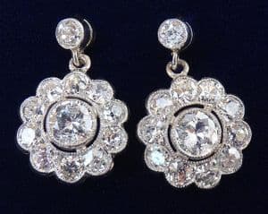 Gorgeous platinum art deco 1.64ct diamond daisy cluster drop vintage antique earrings