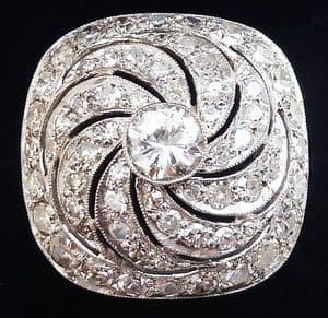 Stunning art deco platinum 1.81ct diamond vintage antique cluster ring