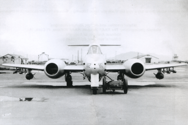 Meteor RAAF 1000lb Bomb Load (72)