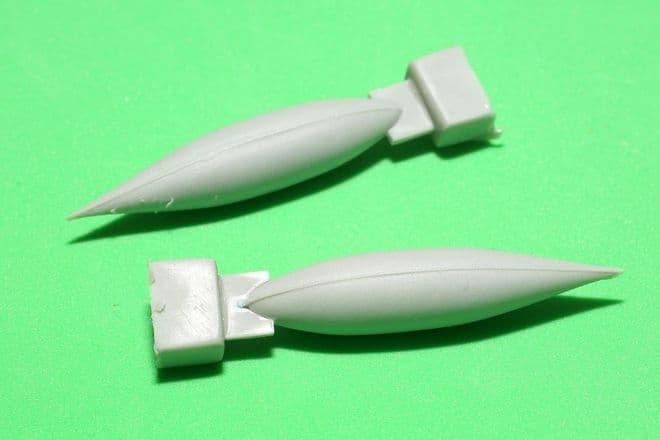 P-47 Thunderbolt 150 gal Tanks (72)