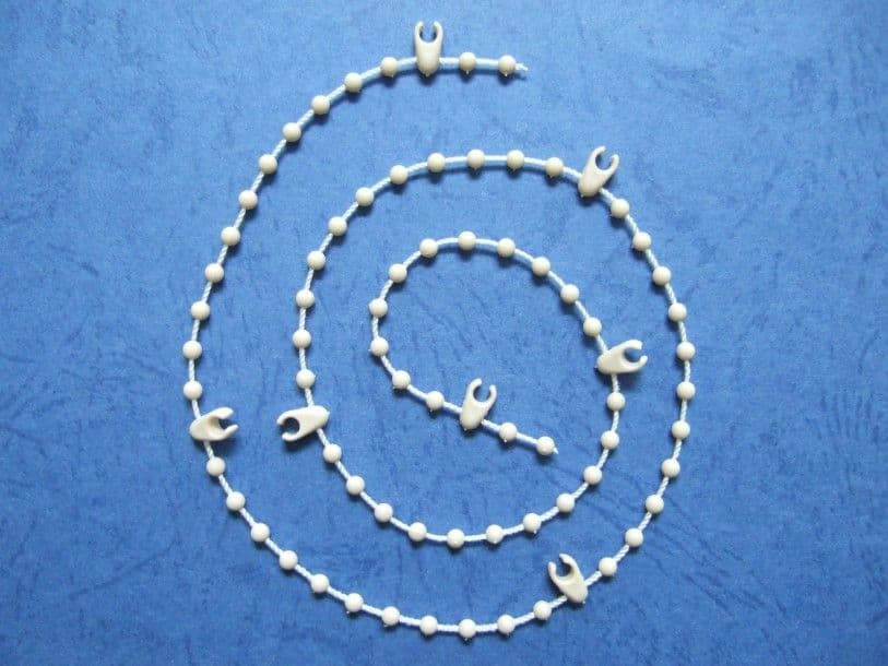 WHITE VERTICAL BLIND LINK BEAD CHAIN