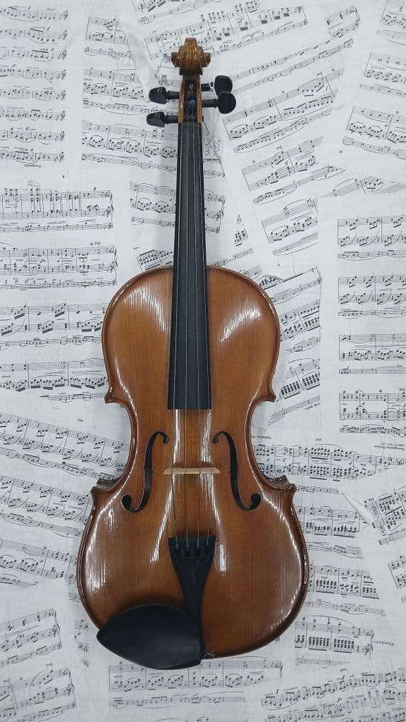 Pre-owned Stentor II Viola