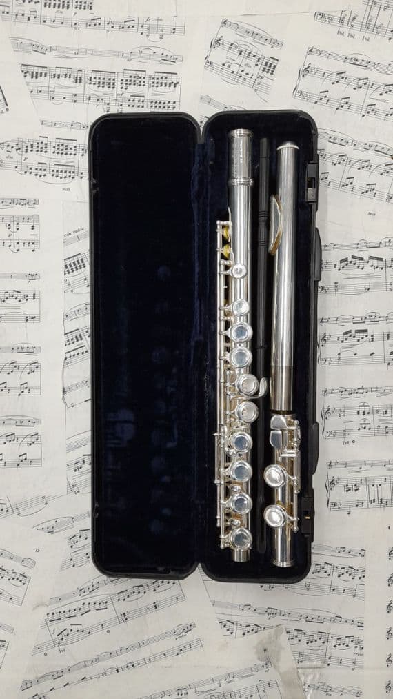 Pre-owned Vivace Flute