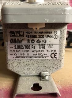 Fart Neon Transformer - 2002/100 P. e.