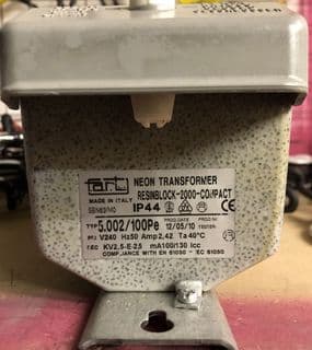 Fart Neon Transformer - 5002/100 P. e.