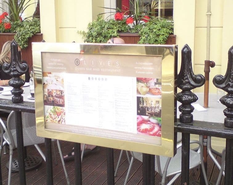 Railing Menu Case