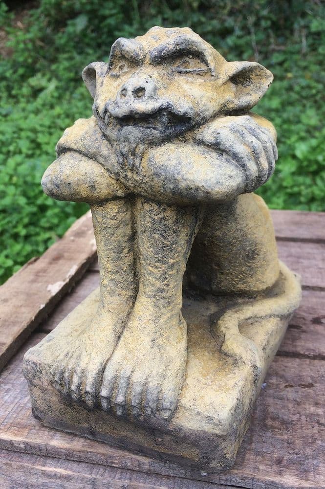 Gremlin family set 3 statues