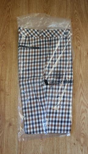 AQUASCUTUM 3/4 Length Vicuna House Check Cotton Croppped Trousers